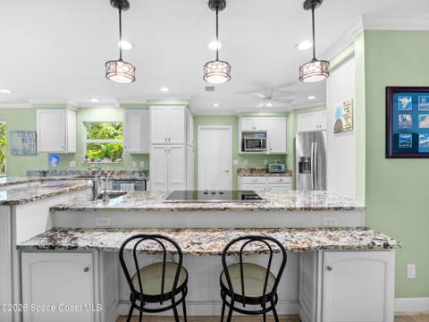 609 Manor Place, West Melbourne FL - photo 8 of 52