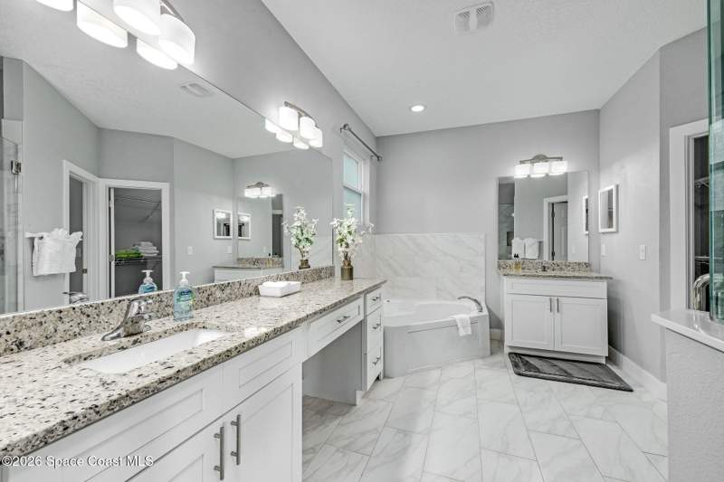 4 bedroom Single Family Residence at 382 Eldron Boulevard, Port Malabar Unit 7, Palm Bay — photo 4