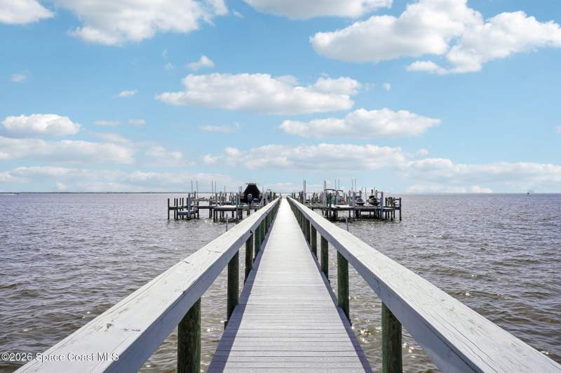 4 bedroom Condominium at 59 E Broad Street, Bay Pointe Condo, Titusville — photo 5