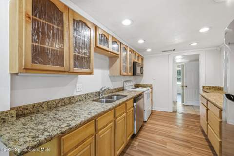 355 Pine Avenue, Cocoa FL - photo 14 of 42