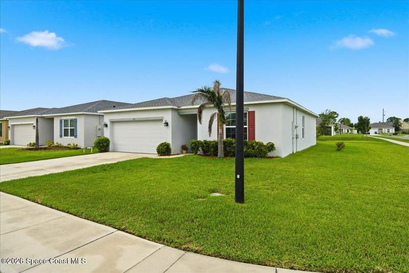 3 bedroom Single Family Residence at 501 Alminar Avenue, Gulfport Key, Palm Bay — photo 2