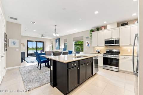 3055 Blazing Star Drive, Melbourne FL - photo 7 of 70