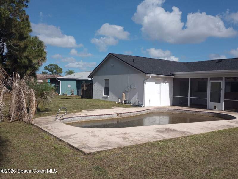 3 bedroom Single Family Residence at 1073 Banks Street, Port Malabar Unit 42, Palm Bay — photo 4
