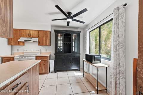 9020 York Lane #10h, West Melbourne FL - photo 12 of 41
