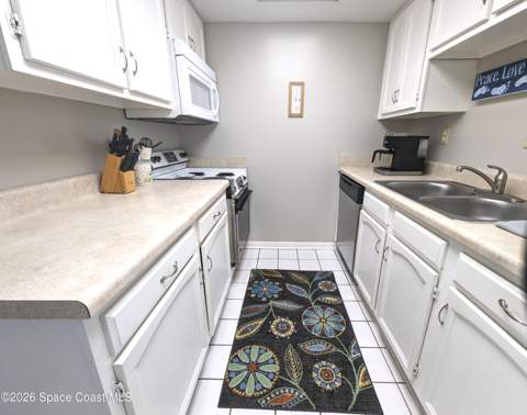 5200 Ocean Beach Boulevard #107, Cocoa Beach FL - photo 7 of 19