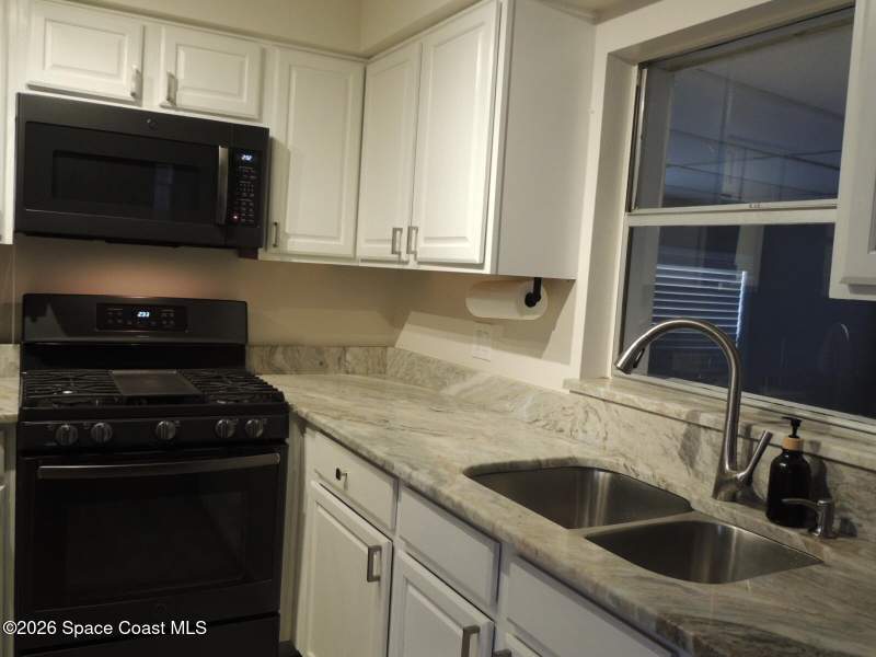 3 bedroom Single Family Residence at 1312 Huntington Lane, Barton Park Manor Unit 1, Rockledge — photo 5