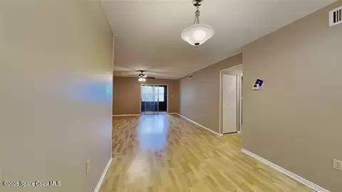 3135 Shady Dell Lane #212, Melbourne FL - photo 8 of 40