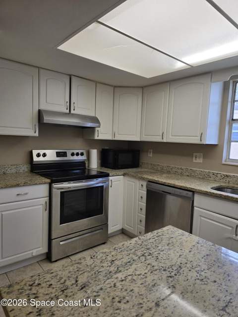 3135 Shady Dell Lane #212, Melbourne FL - photo 12 of 40