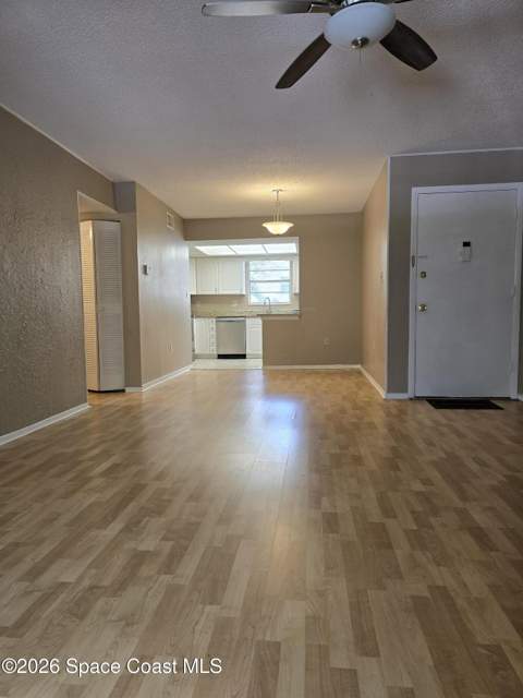 3135 Shady Dell Lane #212, Melbourne FL - photo 6 of 40