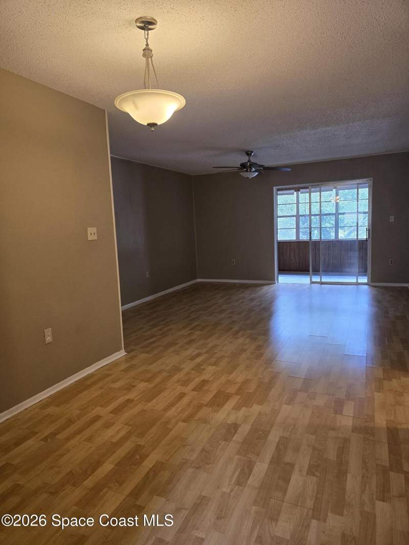 2 bedroom Condominium at 3135 Shady Dell Lane #212, Shady Dell Condo, Melbourne — photo 3