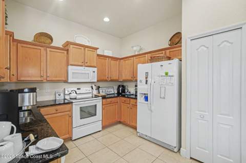 1022 Eleuthera Drive, Palm Bay FL - photo 10 of 34