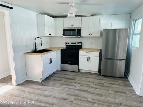 406 Tyler Avenue #18, Cape Canaveral FL - photo 6 of 10