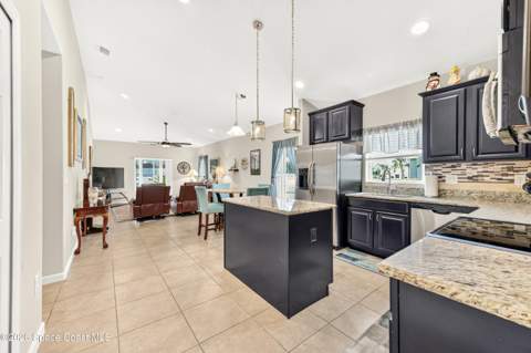 2247 Snapdragon Drive, Palm Bay FL - photo 21 of 48