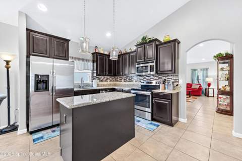 2247 Snapdragon Drive, Palm Bay FL - photo 22 of 48