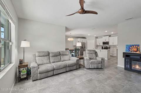 730 Old Country Road, Palm Bay FL - photo 6 of 17