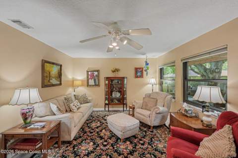 1810 Whispering Oaks Circle, Melbourne FL - photo 16 of 40