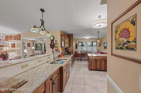 1810 Whispering Oaks Circle, Melbourne FL - photo 9 of 40