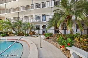 2 bedroom Condominium at 4600 Ocean Beach Boulevard #107, Driftwood Villas of Cocoa Beach Condo, Cocoa Beach — photo 2