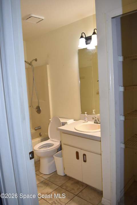 1626 Amador Avenue, Palm Bay FL - photo 10 of 13