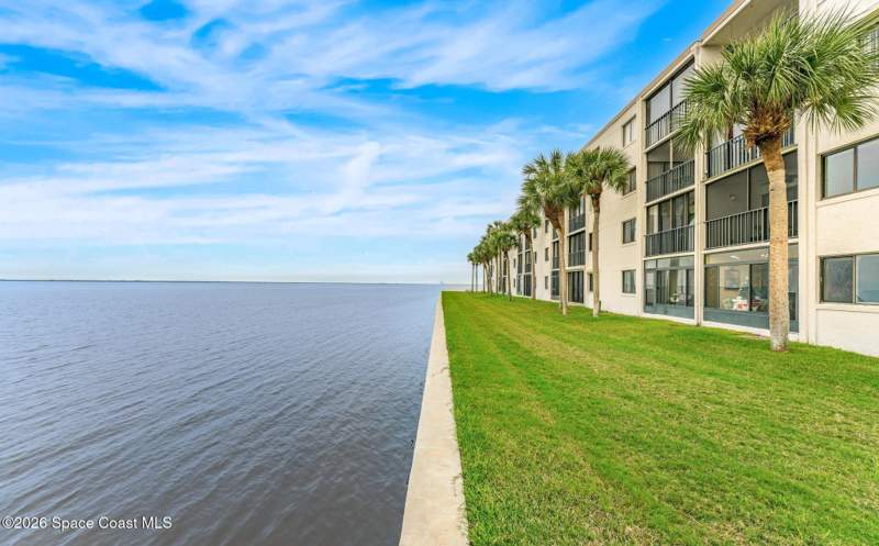 2 bedroom Condominium at 2465 S Washington Avenue #A202, Pelican Point Condo, Titusville — photo 2