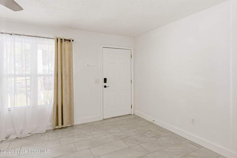 3 bedroom Single Family Residence at 565 Wistar Court, Port Malabar Unit 55, Palm Bay — photo 4
