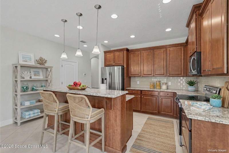 3 bedroom Single Family Residence at 3119 Ribbon Grass Drive, Sendero Cove & Sierra Cove At Addison Village Phase 1, Melbourne — photo 3