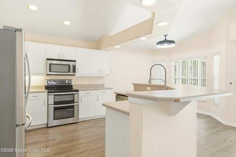 1172 Pine Creek Circle, Palm Bay FL - photo 15 of 45