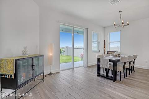 476 Glaspell Circle, Palm Bay FL - photo 13 of 43