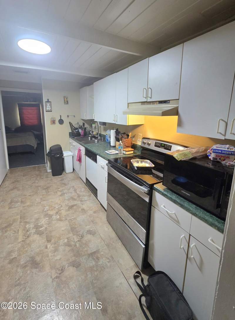 2 bedroom Single Family Residence at 3835 Coolidge Avenue, Scottsmoor Annex, Mims — photo 4