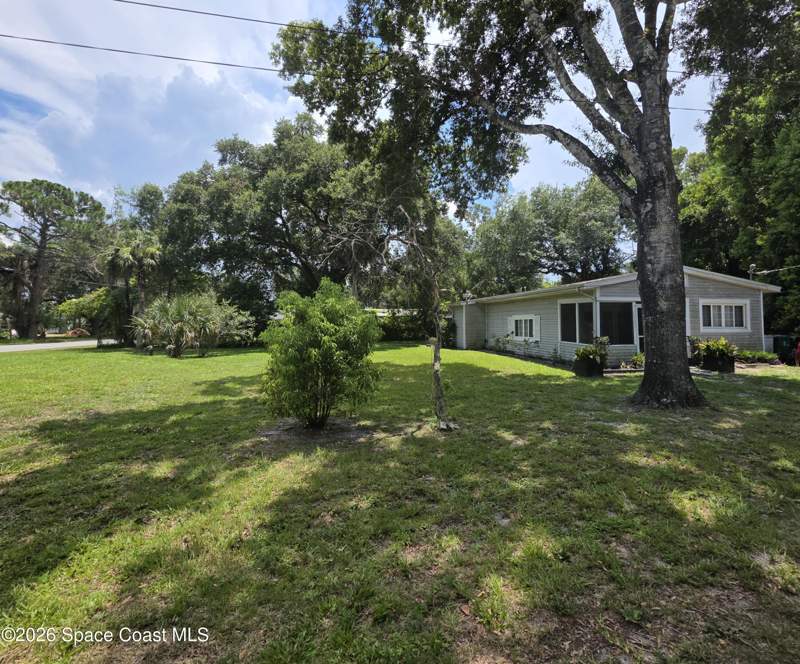 2 bedroom Single Family Residence at 3835 Coolidge Avenue, Scottsmoor Annex, Mims — photo 3