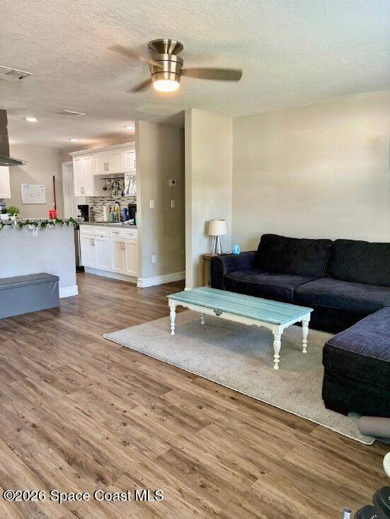 4 bedroom Single Family Residence at 2394 Saint Dunston Lane, Sherwood Park Sec F, Melbourne — photo 3