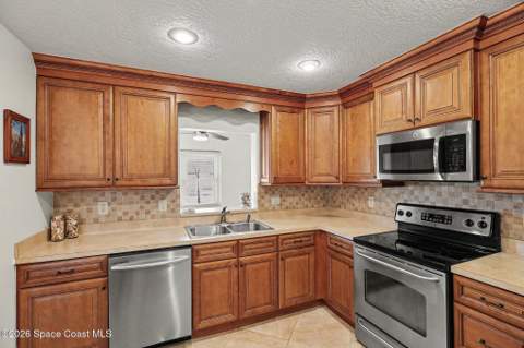 176 Christine Drive, Satellite Beach FL - photo 15 of 31