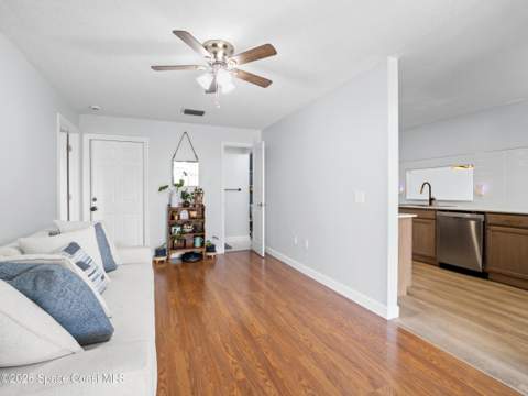 1680 Clover Circle, Melbourne FL - photo 18 of 35