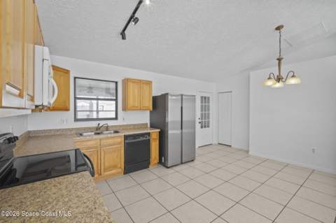 6614 Haven Avenue, Cocoa FL - photo 10 of 34