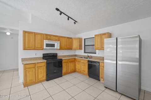 6614 Haven Avenue, Cocoa FL - photo 11 of 34