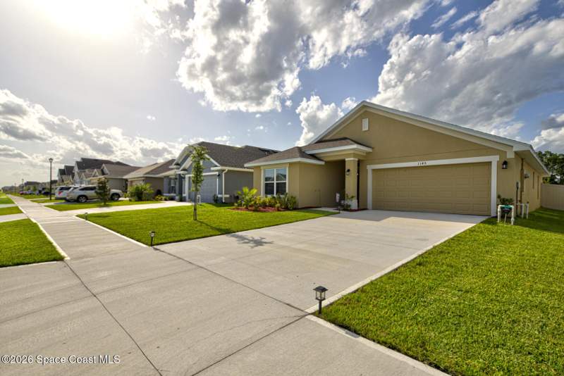 3 bedroom Single Family Residence at 1145 Kylar Drive, St Johns Preserve, Palm Bay — photo 4