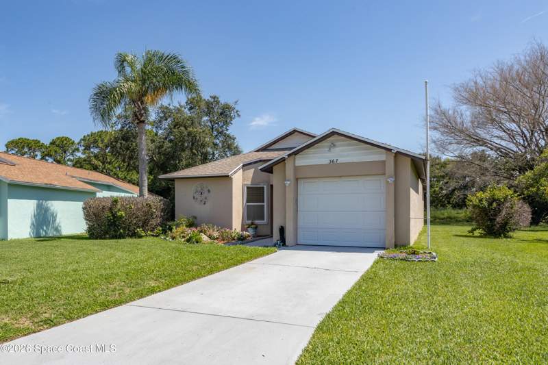 2 bedroom Single Family Residence at 367 Cypress Point Drive, Lake Pointe Suntree Pud Stage 10 Tr 6 Unit 3 and T, Melbourne — photo 3