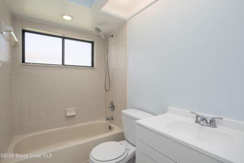 367 Cypress Point Drive, Melbourne FL - photo 18 of 27