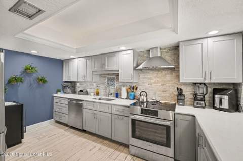115 N Indian River Drive #201, Cocoa FL - photo 14 of 60