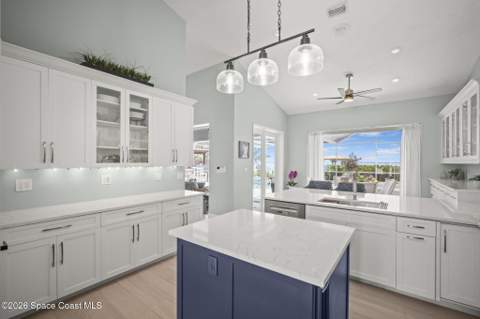 809 W Central Boulevard, Cape Canaveral FL - photo 24 of 87