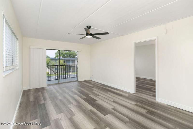 1 bedroom Condominium at 3001 Thrush Drive #219, Pinewood Village of Melbourne Condo No 2, Melbourne — photo 3