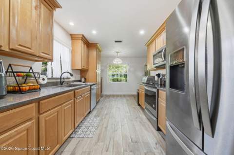 1165 Santa Cruz Avenue, Titusville FL - photo 17 of 35