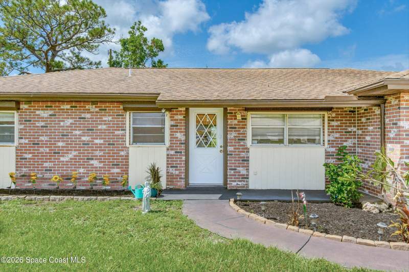 2 bedroom Single Family Residence at 502 Australian Road, Port Malabar Unit 13, Palm Bay — photo 4