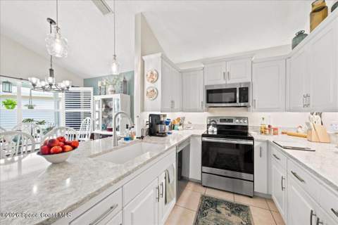 3895 Veranda Court, Melbourne FL - photo 10 of 26