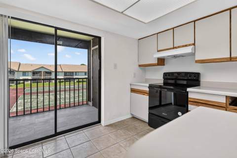 1515 Huntington Lane #1022, Rockledge FL - photo 8 of 27