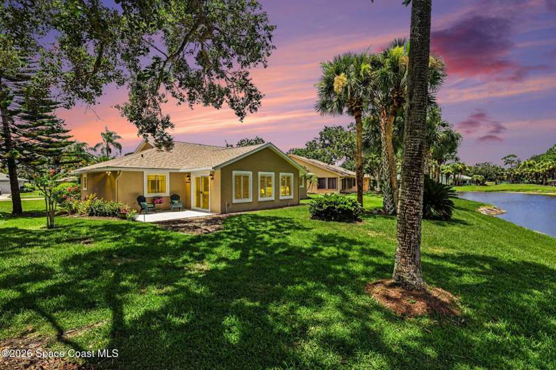 2 bedroom Single Family Residence at 1265 Mayflower Avenue, Indian River Colony Club Pud Phase 2 Unit 1, Melbourne — photo 3