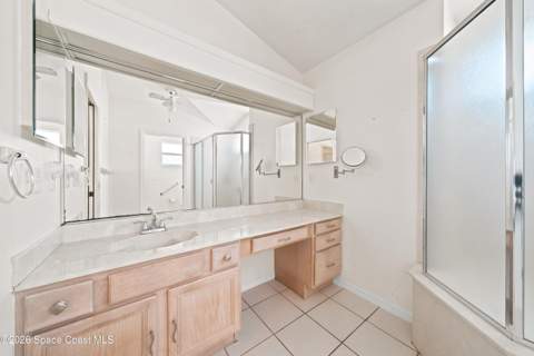 1051 Fieldstone Drive, Melbourne FL - photo 18 of 24