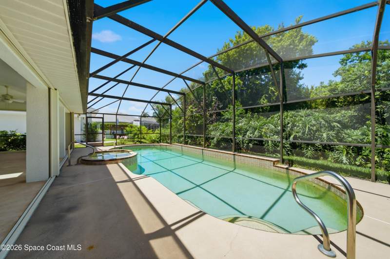 3 bedroom Single Family Residence at 1051 Fieldstone Drive, Fieldstone Suntree Pud St 4 Tr 41 Unit 1, Melbourne — photo 5
