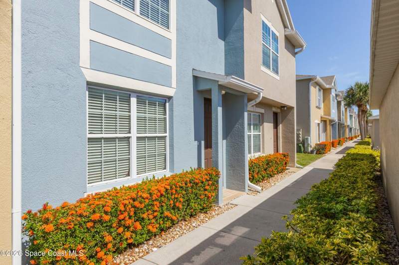 2 bedroom Townhouse at 3318 Cutty Sark Way, Oceanside Village Phase Three B, Indialantic — photo 3