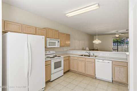 3318 Cutty Sark Way, Indialantic FL - photo 9 of 56
